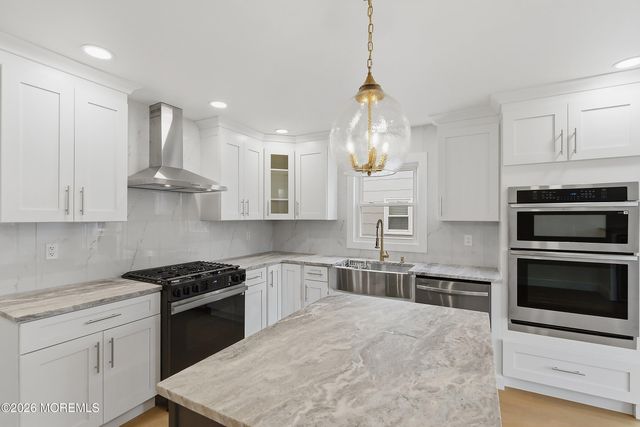 46 Auburn Road, Toms River, NJ 08757