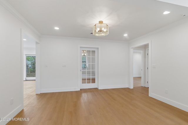 46 Auburn Road, Toms River, NJ 08757