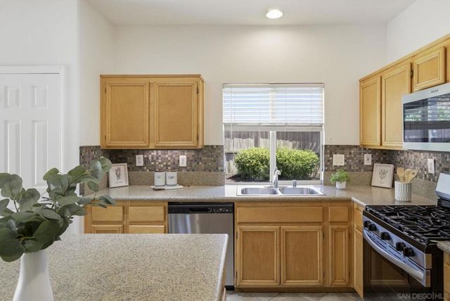 5414 Toucanet Court, Oceanside, CA 92057