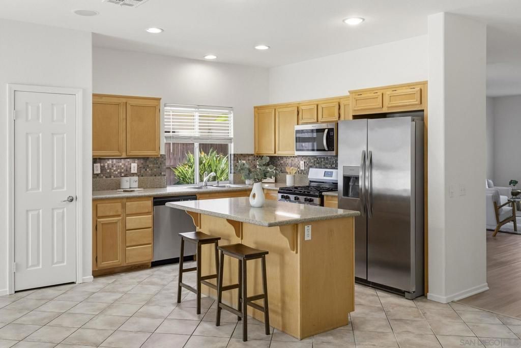 Image 13 of property listing at 5414 Toucanet Court, Oceanside, CA 92057