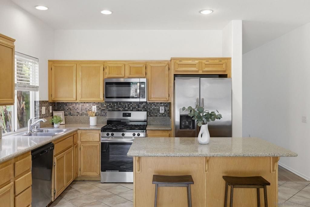 Image 14 of property listing at 5414 Toucanet Court, Oceanside, CA 92057