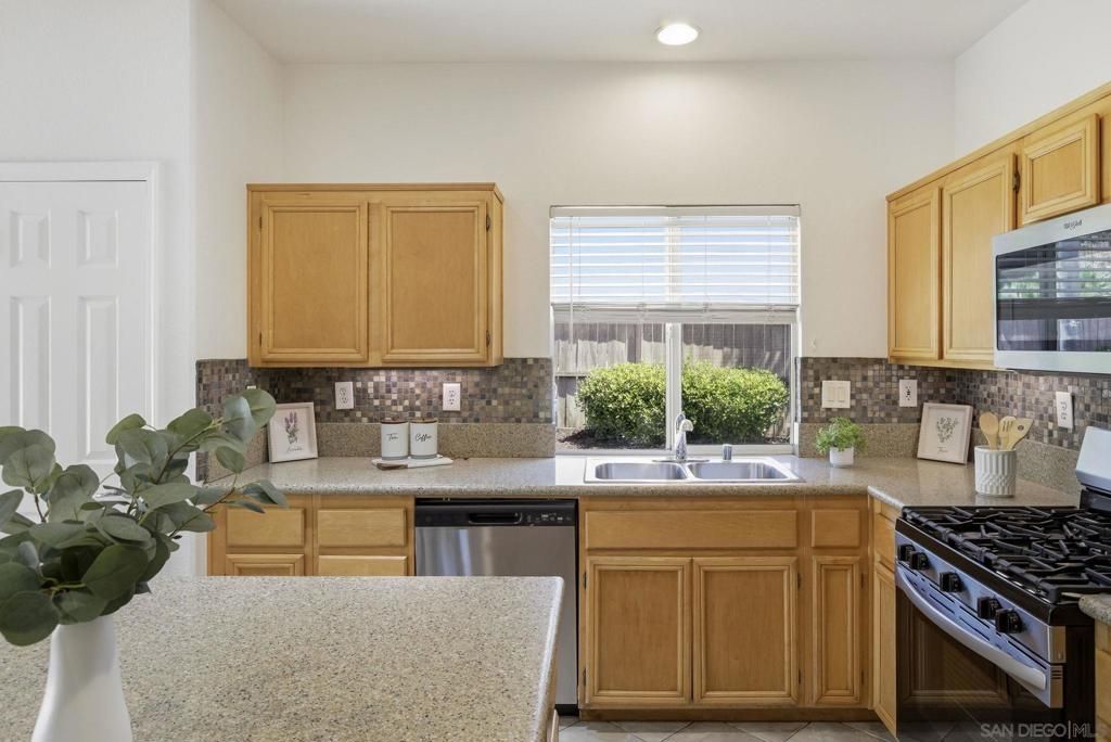 Image 15 of property listing at 5414 Toucanet Court, Oceanside, CA 92057