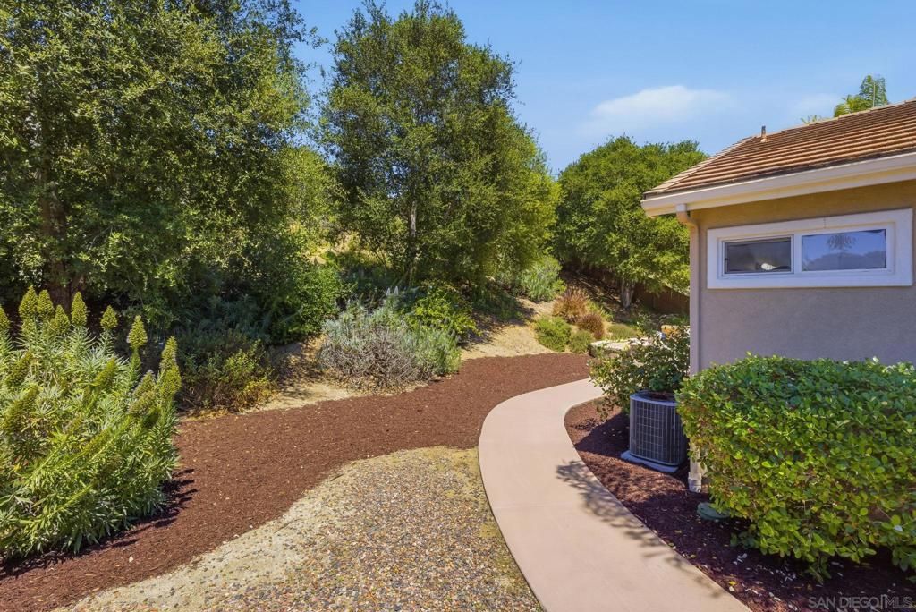 Image 35 of property listing at 5414 Toucanet Court, Oceanside, CA 92057