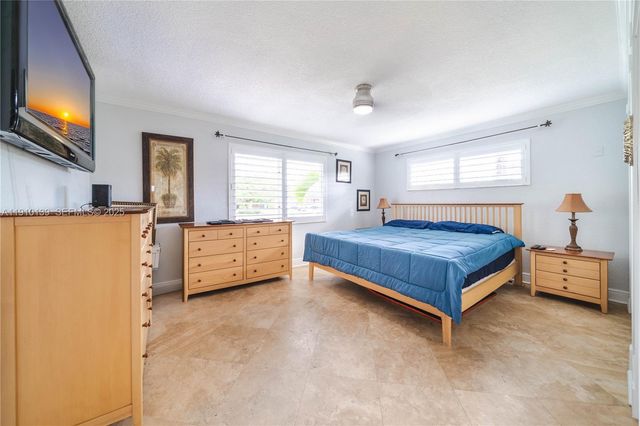 10320 SW 91st St, Miami, FL 33176