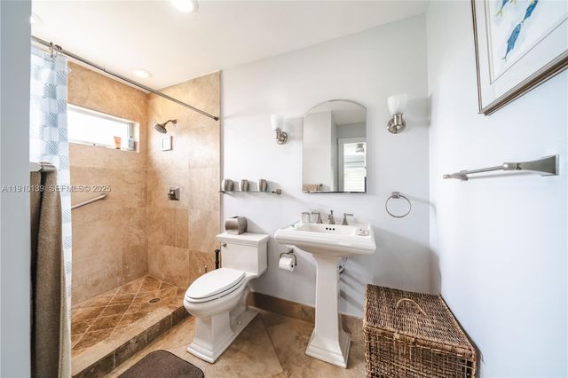 10320 SW 91st St, Miami, FL 33176