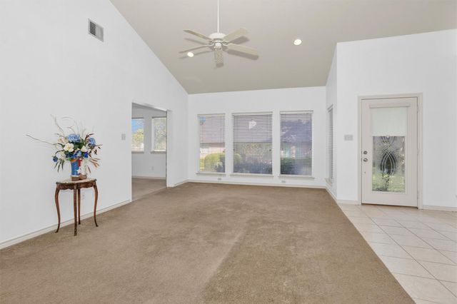 106 Fairway View Court, Conroe, TX 77356