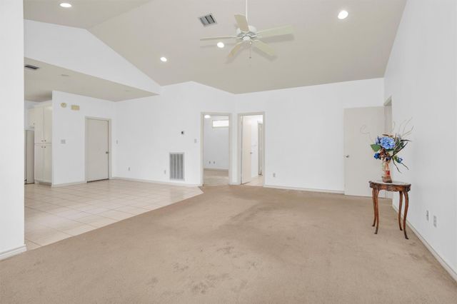 106 Fairway View Court, Conroe, TX 77356