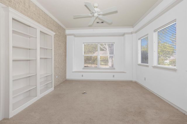 106 Fairway View Court, Conroe, TX 77356