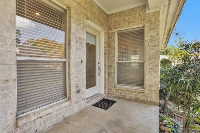 106 Fairway View Court, Conroe, TX 77356