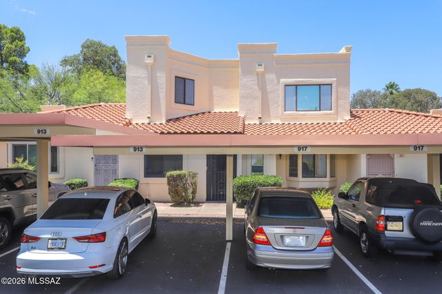 913 N Balachai Lane, Tucson, AZ 85748