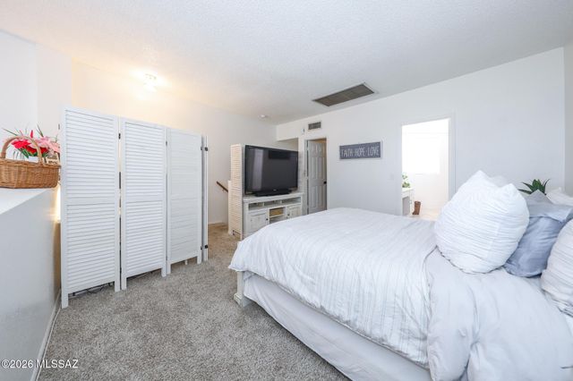 913 N Balachai Lane, Tucson, AZ 85748