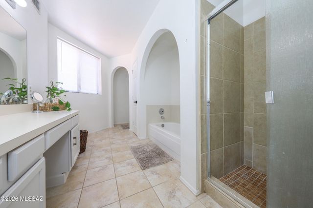 913 N Balachai Lane, Tucson, AZ 85748