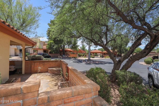 913 N Balachai Lane, Tucson, AZ 85748