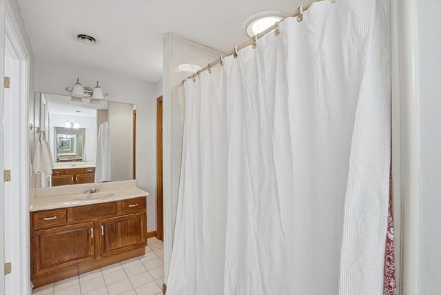 40 Granite Street, Hopkinton, MA 01748