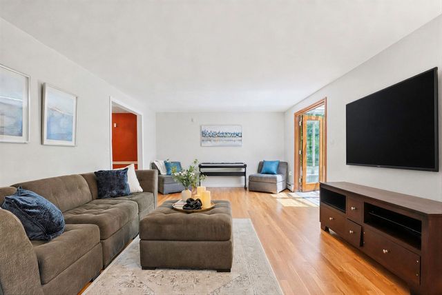 40 Granite Street, Hopkinton, MA 01748