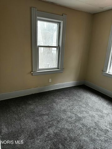 963 Mc Kinley Avenue, Toledo, OH 43605