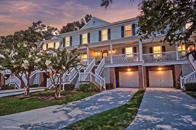 5276 7th Green Drive, Hollywood, SC 29449