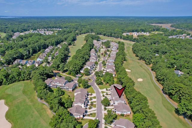 5276 7th Green Drive, Hollywood, SC 29449
