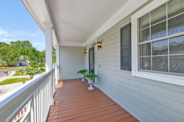 5276 7th Green Drive, Hollywood, SC 29449