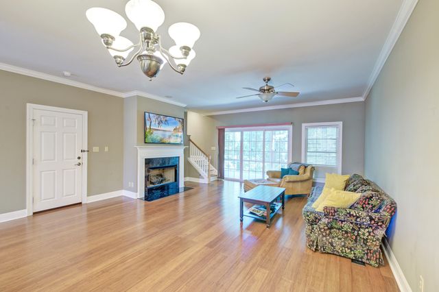 5276 7th Green Drive, Hollywood, SC 29449