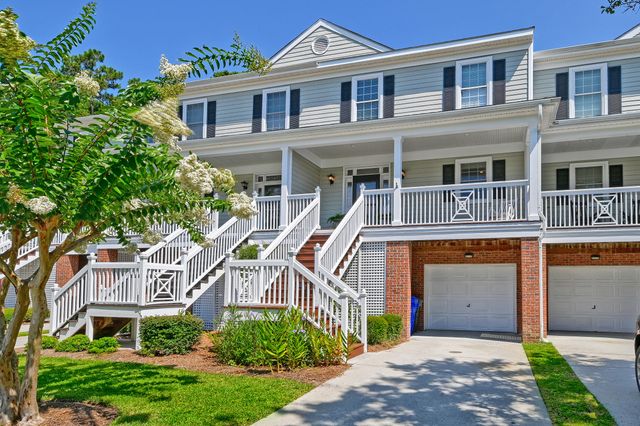 5276 7th Green Drive, Hollywood, SC 29449
