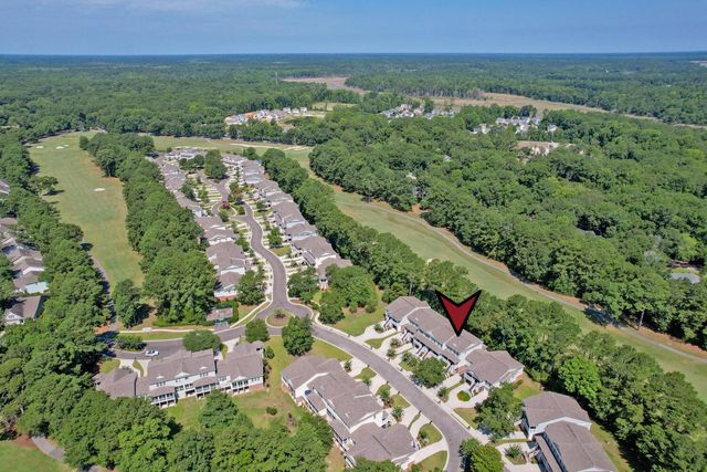 5276 7th Green Drive, Hollywood, SC 29449