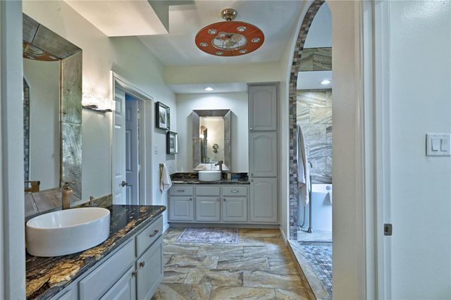 15461 Bedford Lane, Conroe, TX 77384