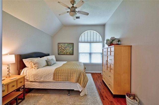 15461 Bedford Lane, Conroe, TX 77384