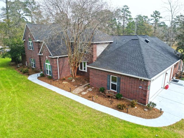 15461 Bedford Lane, Conroe, TX 77384