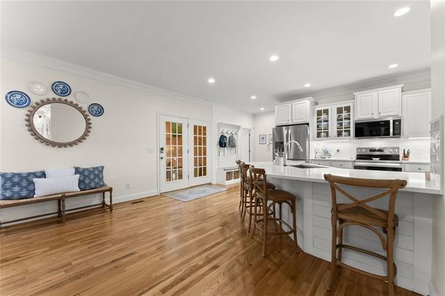 6595 Pond View Court, Clermont, GA 30527