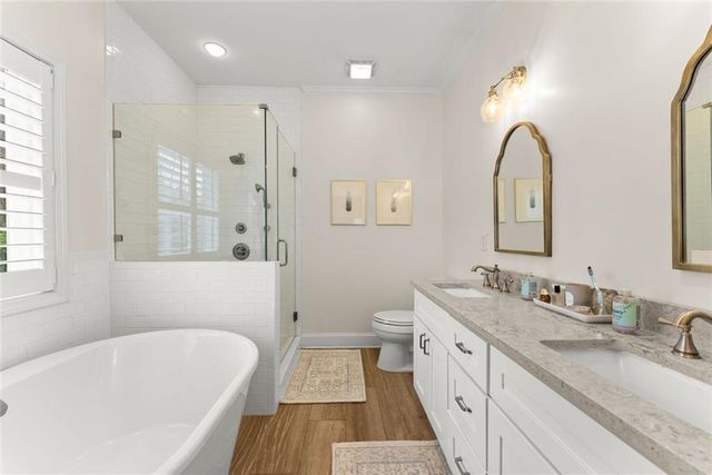 6595 Pond View Court, Clermont, GA 30527