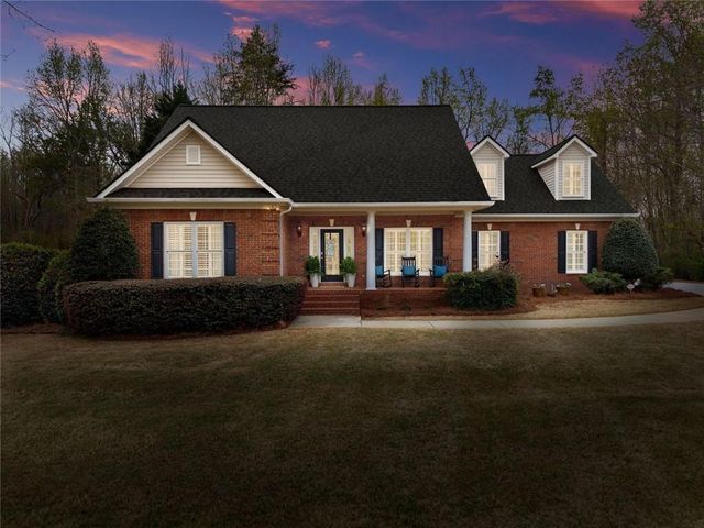 6595 Pond View Court, Clermont, GA 30527