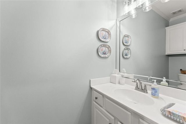 6595 Pond View Court, Clermont, GA 30527