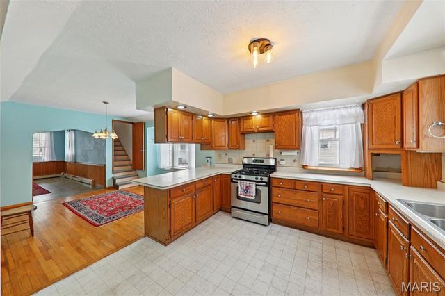 1071 Livingston Street, Carlyle, IL 62231