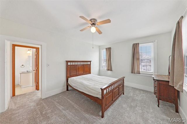 1071 Livingston Street, Carlyle, IL 62231