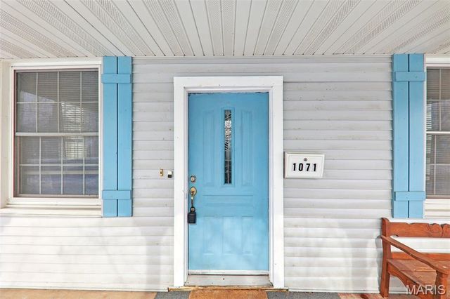 1071 Livingston Street, Carlyle, IL 62231