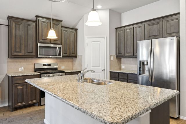 6369 Red Cliff Drive, Fort Worth, TX 76179