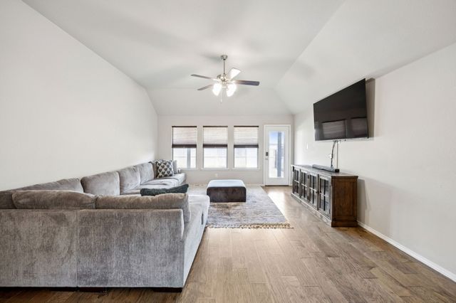 6369 Red Cliff Drive, Fort Worth, TX 76179