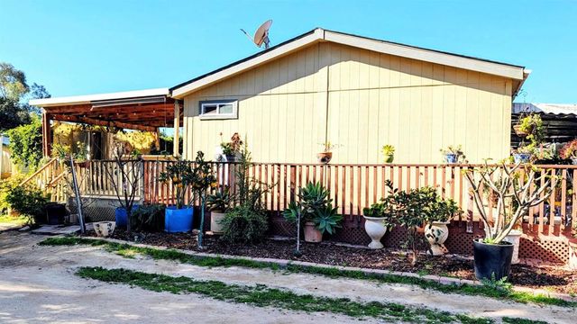6951 W Lilac Road, Bonsall, CA 92003