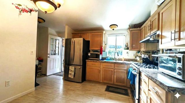 6951 W Lilac Road, Bonsall, CA 92003