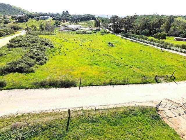 6951 W Lilac Road, Bonsall, CA 92003