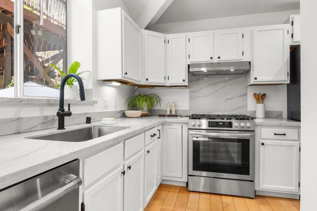 3700 Hardin Way, Soquel, CA 95073