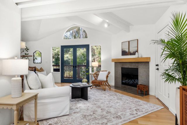 3700 Hardin Way, Soquel, CA 95073