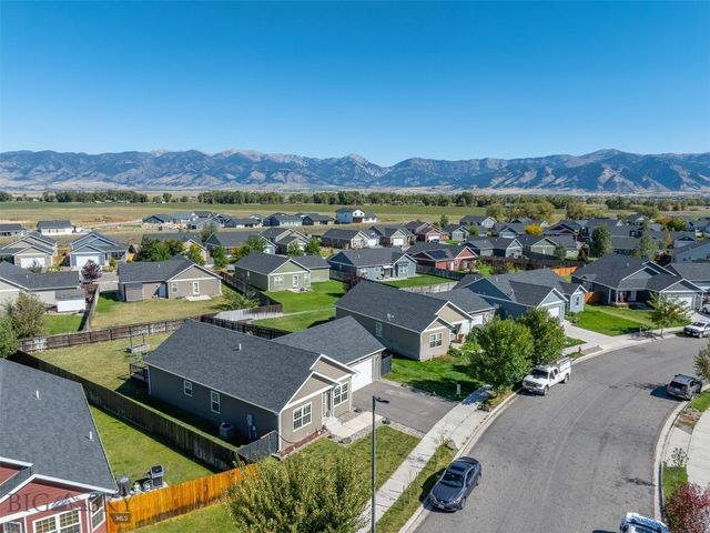 2226 Sturnella Lane, Belgrade, MT 59714
