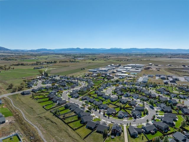 2226 Sturnella Lane, Belgrade, MT 59714