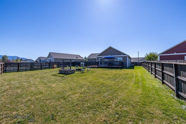 2226 Sturnella Lane, Belgrade, MT 59714