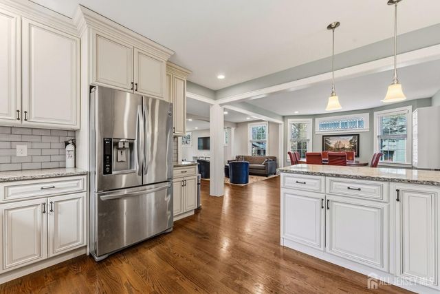 420 Mountainview Terrace, Dunellen, NJ 08812