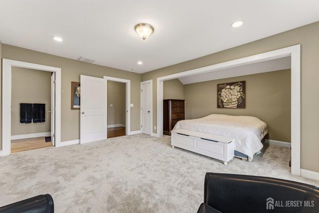 420 Mountainview Terrace, Dunellen, NJ 08812