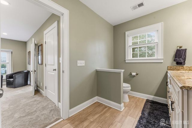 420 Mountainview Terrace, Dunellen, NJ 08812