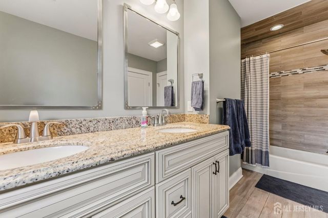 420 Mountainview Terrace, Dunellen, NJ 08812